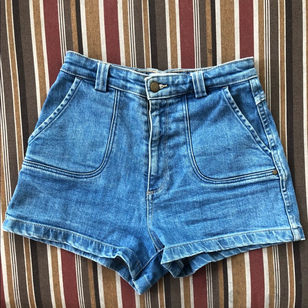 HI BELLS Wrangler for URBAN OUTFITTERS.